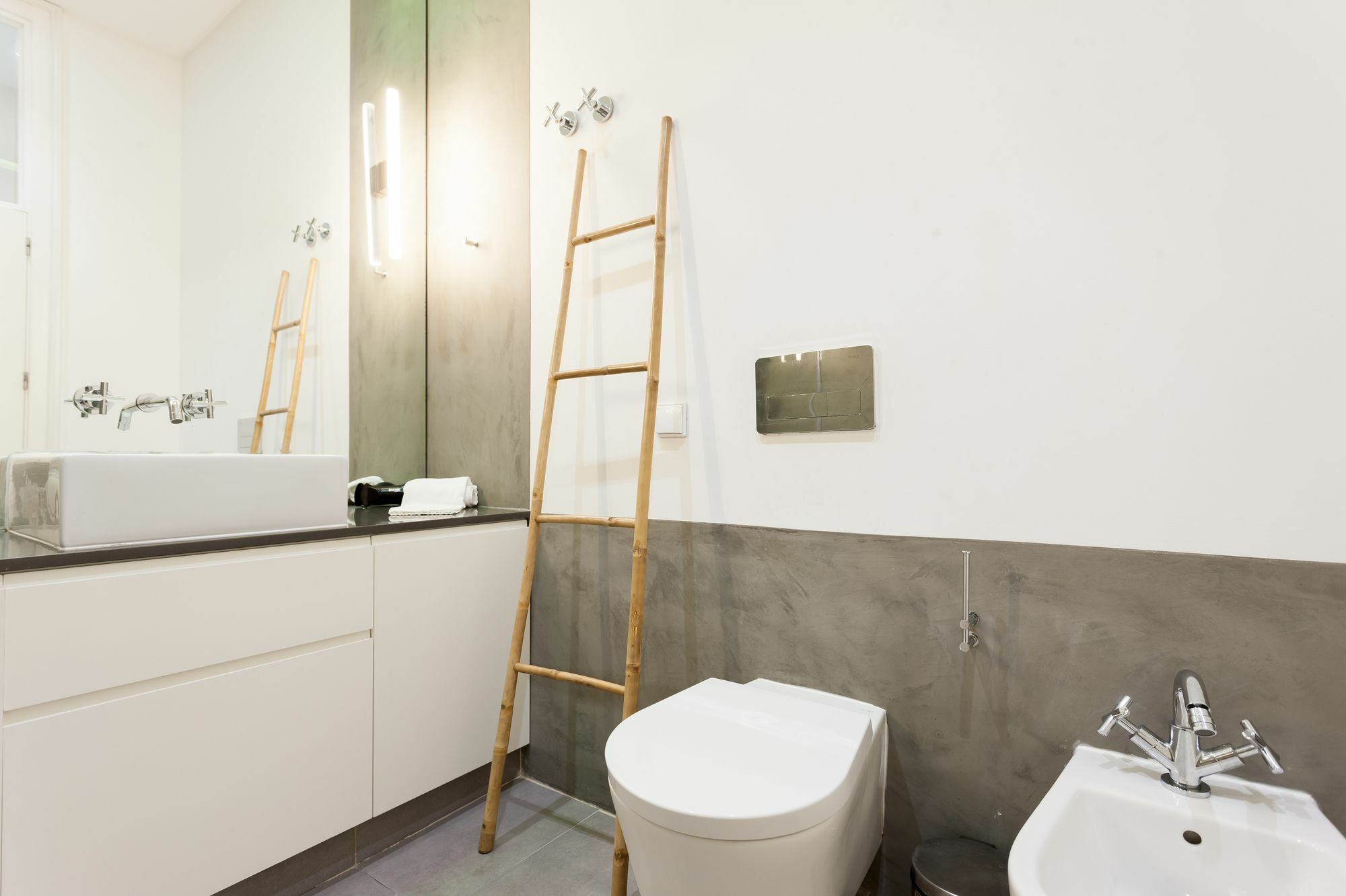 Baixa Tile Blue Two-Bedroom Apartment - By Lu Holidays Lisabona Exterior foto