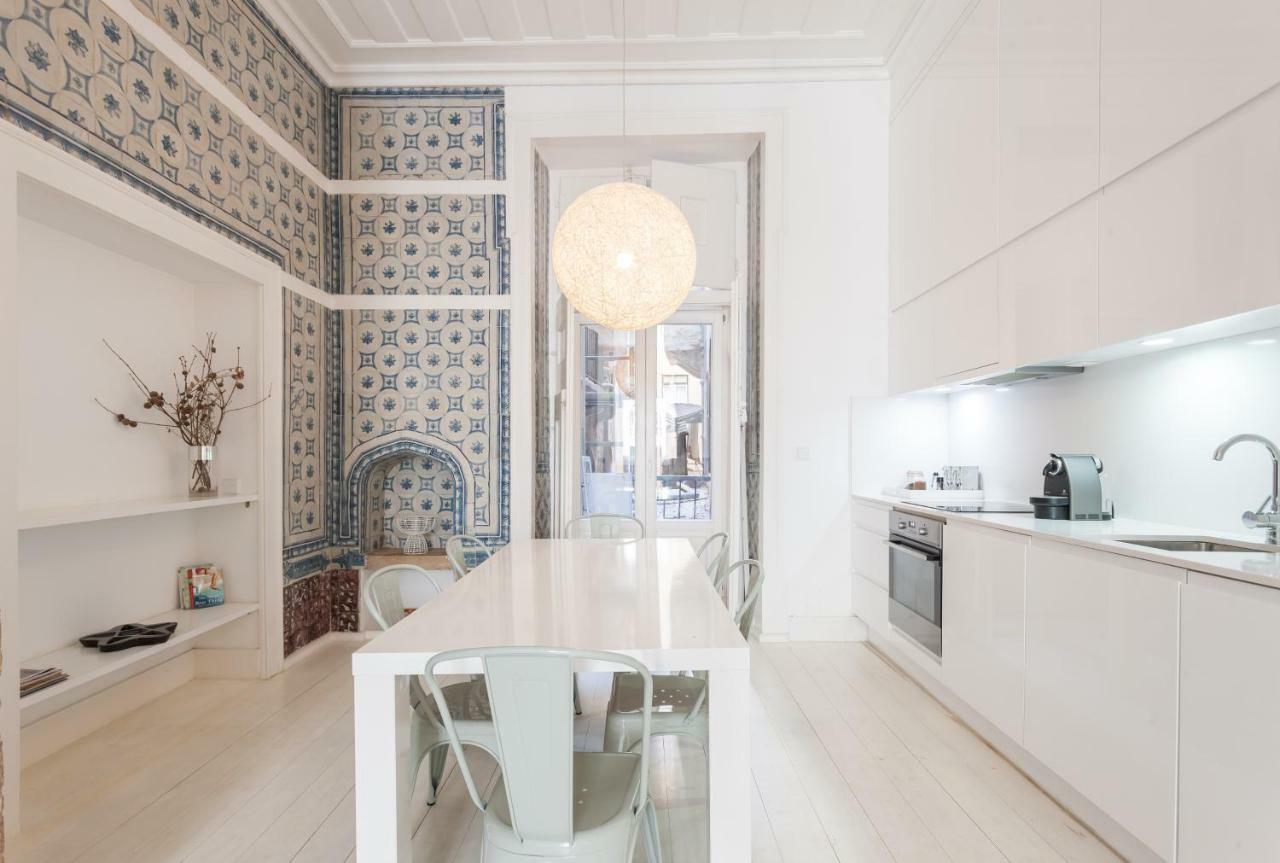Baixa Tile Blue Two-Bedroom Apartment - By Lu Holidays Lisabona Exterior foto