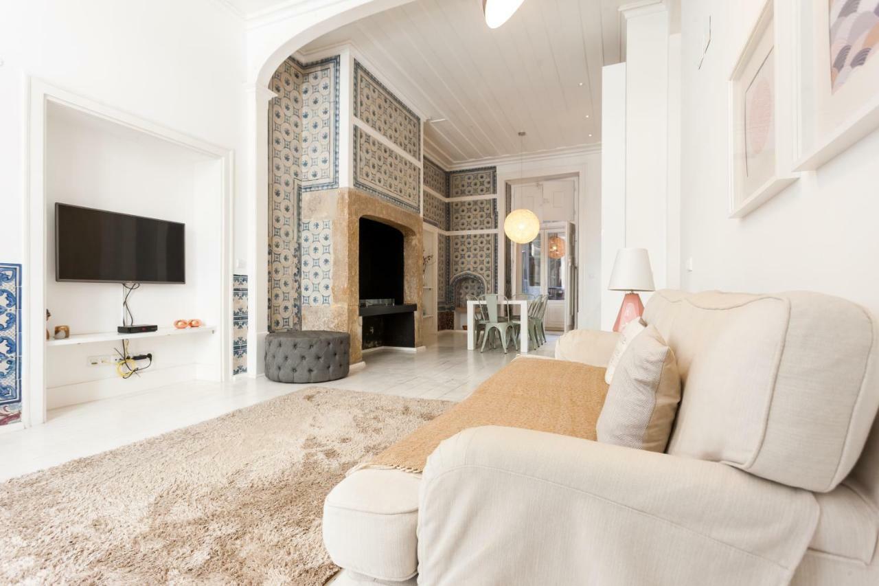 Baixa Tile Blue Two-Bedroom Apartment - By Lu Holidays Lisabona Exterior foto